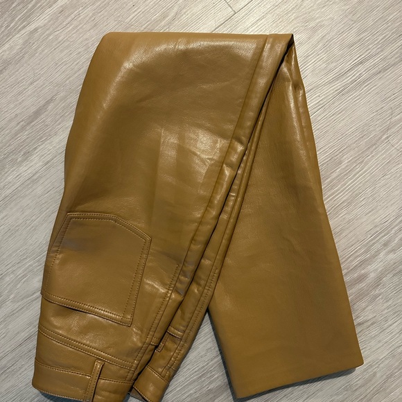Aritzia Melina Pants - Picture 4 of 5